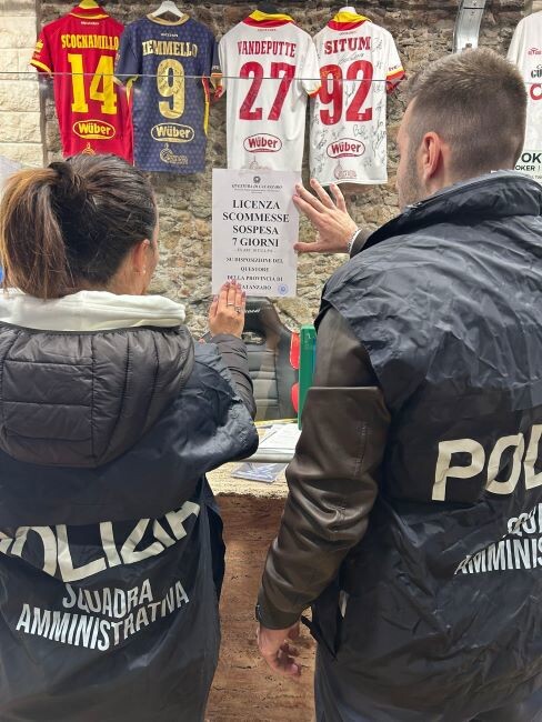 images Controlli amministrativi ad esercizi pubblici: sospesa la licenza ad una sala scommesse e sanzionato un circolo privato frequentati da minori