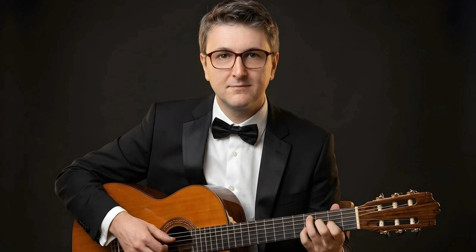 Dopo il successo di "C'è Domenica In"  il compositore calabrese Maurizio Scicchitano lancia due nuovi inediti