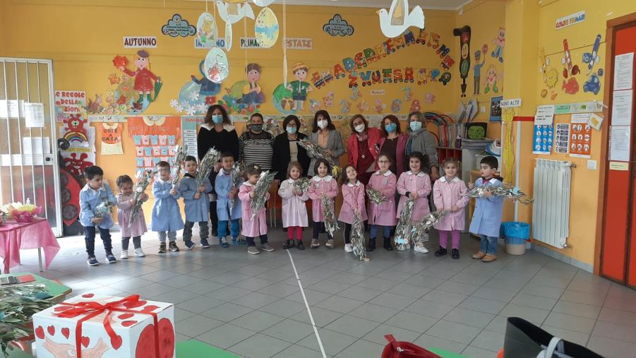 Al Comprensivo di Cropani-Simeri Crichi le scuole dell'infanzia aprono le danze dell'amicizia con il progetto “Piacere di conoscerti” images Al Comprensivo di Cropani-Simeri Crichi le scuole dell'infanzia aprono le danze dell'amicizia con il progetto “Piacere di conoscerti”