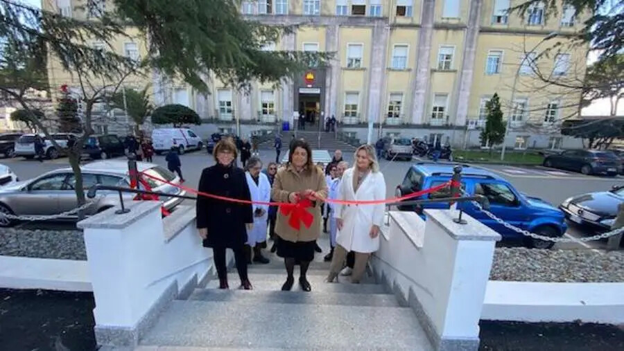 images Inaugurato il parcheggio dell'ospedale Ciaccio, Carbone: "Maggiori servizi per i pazienti"