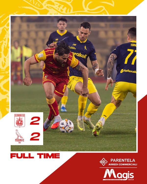 Serie BKT, CATANZARO vs MODENA: 2-2 finale. Altra beffa nel recupero al Ceravolo images Serie BKT, CATANZARO vs MODENA: 2-2 finale. Altra beffa nel recupero al Ceravolo