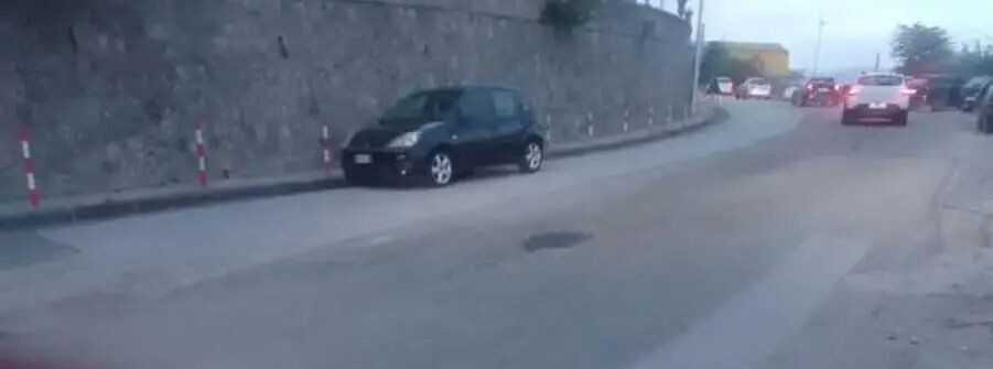 Viale dei Normanni, chiusura temporanea per lavori alla rete fognaria e poi apre il doppio senso images Viale dei Normanni, chiusura temporanea per lavori alla rete fognaria e poi apre il doppio senso