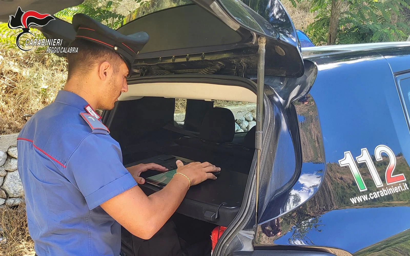 Viaggiava con oltre 22 kg di droga: arrestato un autotrasportatore nel Reggino