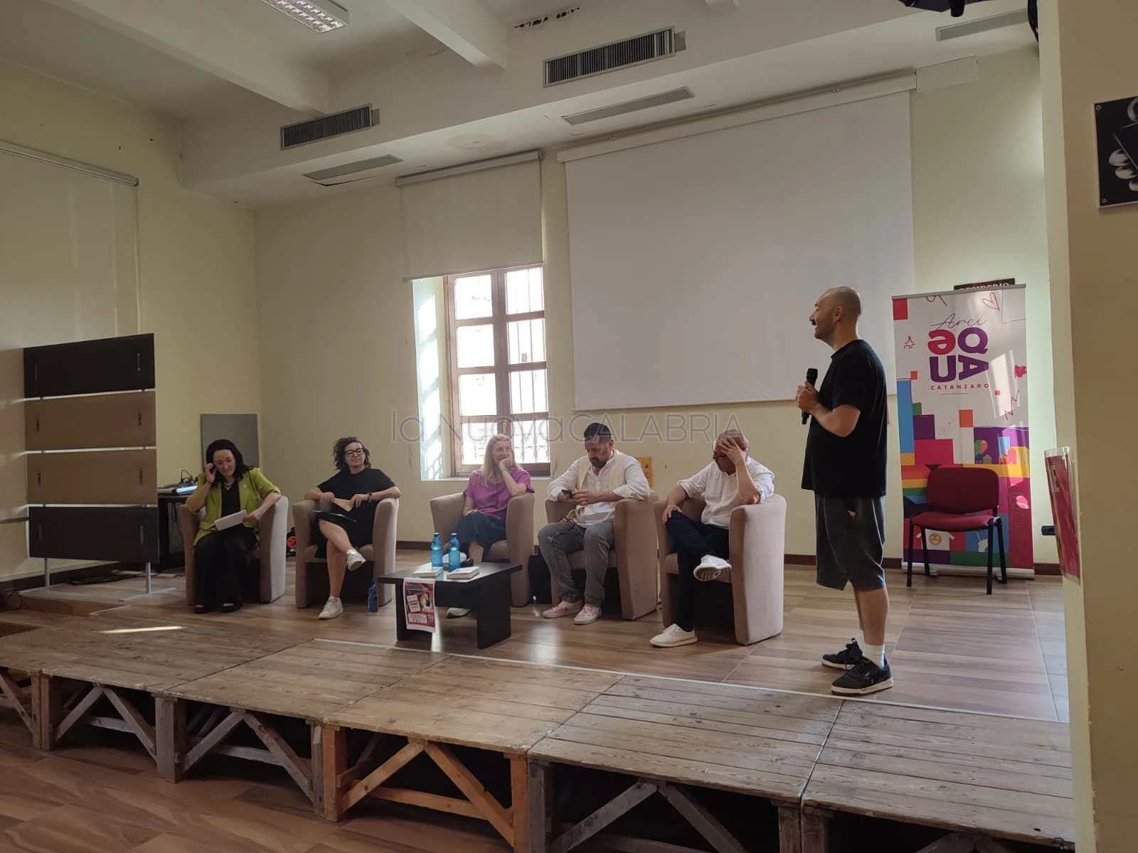 Catanzaro, l'incontro sull'educazione sessuo-affettiva a scuola con Celeste Costantino