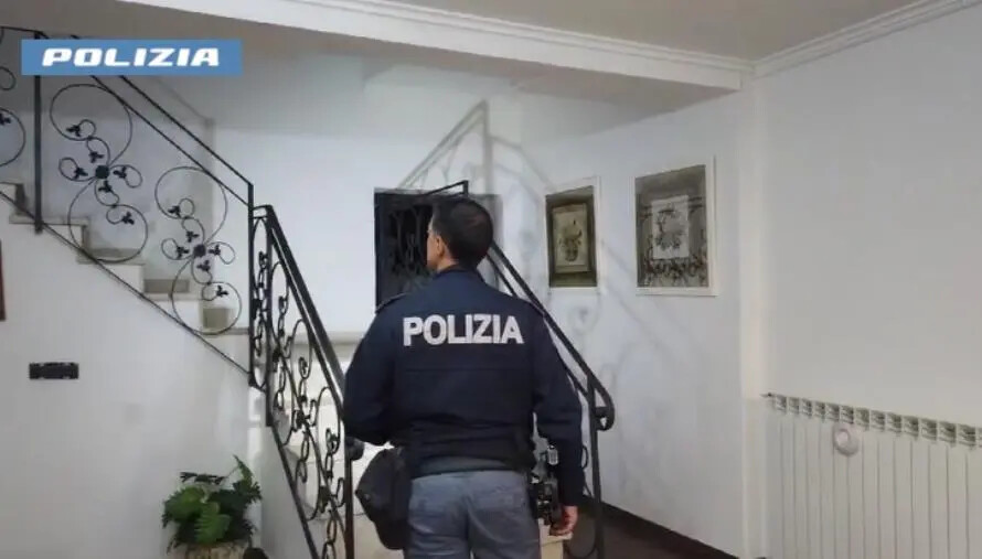 images Arresti a Seminara, la minorenne fu violentata per oltre due anni 