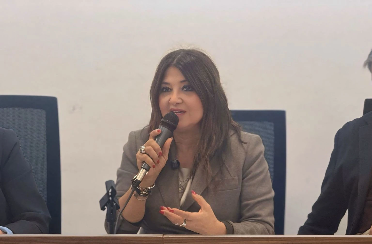 Adozioni internazionali, Straface: "Più forza al sistema calabrese con scelte che mettono al centro famiglie e minori"