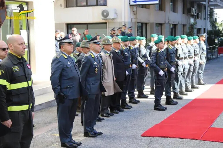 images Soverato, l'omaggio delle Fiamme Gialle al finanziere Salvatore Lemmo
