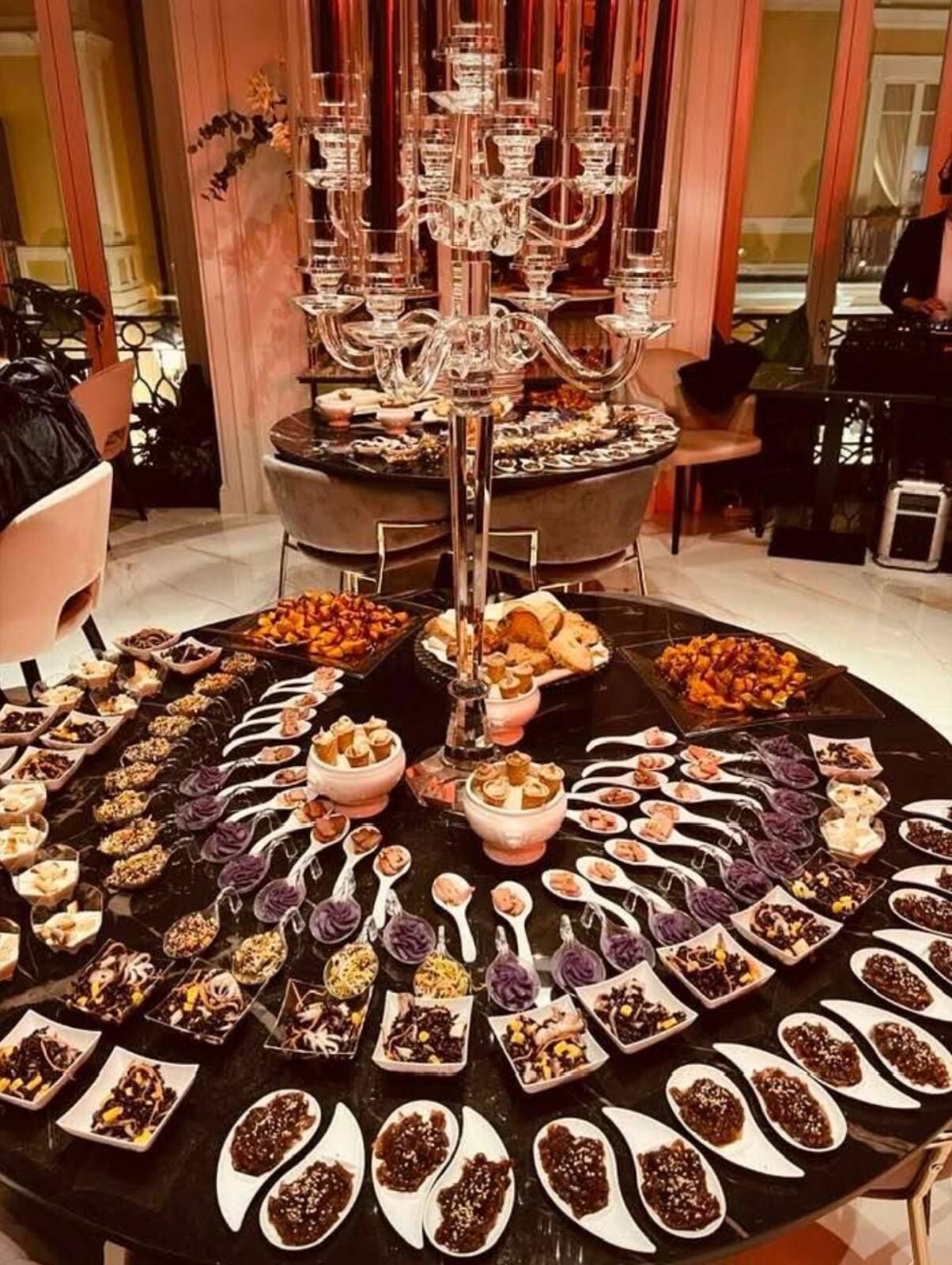 Il pranzo della domenica è da Chirò: la tradizione incontra l’eleganza nel centro di Catanzaro images Il pranzo della domenica è da Chirò: la tradizione incontra l’eleganza nel centro di Catanzaro