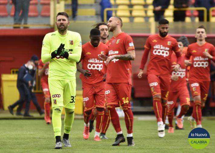 images Us Catanzaro 1929, doppia seduta di lavoro in vista di Castellammare di Stabia senza Fazio e Bjarkason