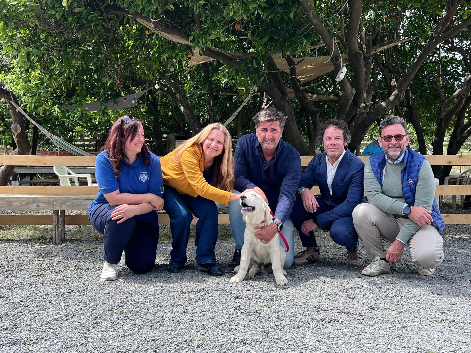 Legambiente Calabria ed Enci: donato un cucciolo per la pet therapy ad “Equipariamo” di Catanzaro
