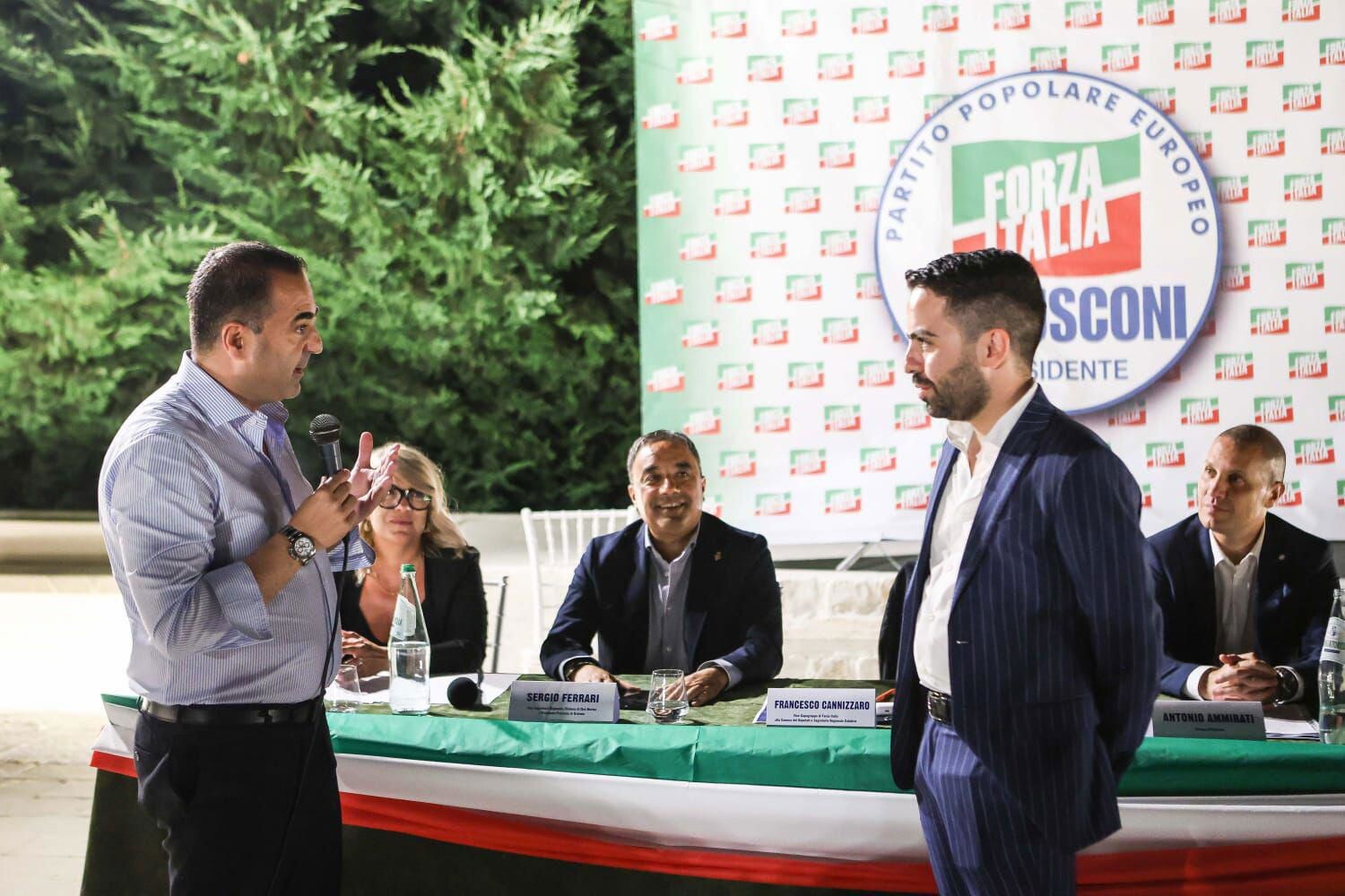 images Ferrari alla guida di Forza Italia Crotone, Sasso: “Nomina conferma sua leadership”