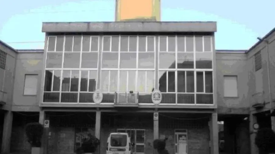 images Chiaravalle, la minoranza chiede un consiglio comunale ad hoc sulla tassa rifiuti 