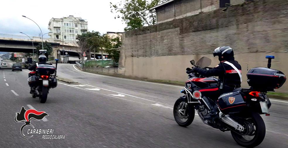 images Reggio Calabria, arrestato ricercato di origine rumena: è accusato di rapina 