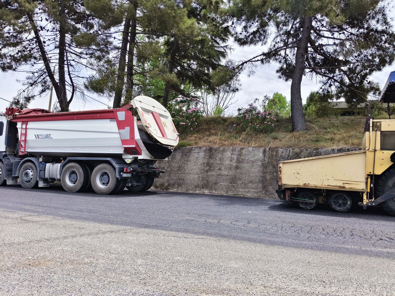 SP 85 Briatico–Zungri, avviati i lavori di messa in sicurezza lungo l’arteria del Poro images SP 85 Briatico–Zungri, avviati i lavori di messa in sicurezza lungo l’arteria del Poro
