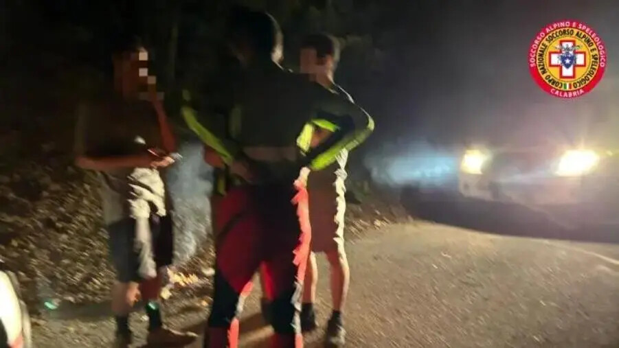 images Ritrovati nella notte 2 escursionisti dispersi nel Parco dell'Aspromonte: stanno bene 