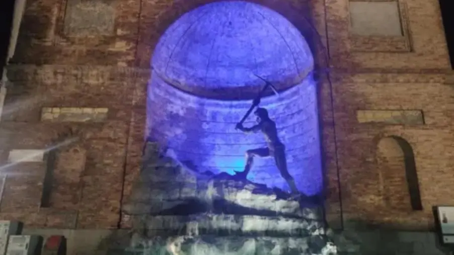 images Luce blu sul Cavatore: Catanzaro celebra la Giornata Mondiale dell’Autismo