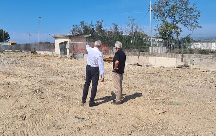 images San Ferdinando, ultimata bonifica ex tendopoli: Arsai pronta a riqualificare le zone industriali 