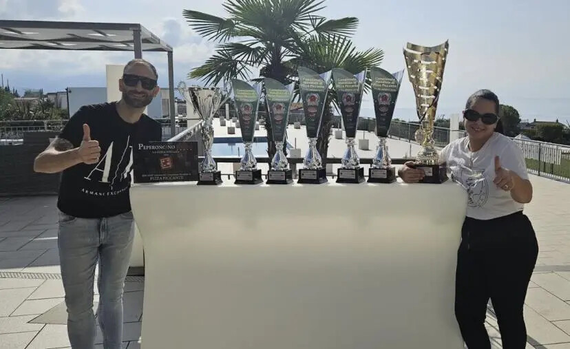 La pizzeria catanzarese “Mordi” trionfa ancora al Campionato di Pizza Piccante 2024 images La pizzeria catanzarese “Mordi” trionfa ancora al Campionato di Pizza Piccante 2024