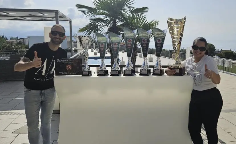 images La pizzeria catanzarese “Mordi” trionfa ancora al Campionato di Pizza Piccante 2024