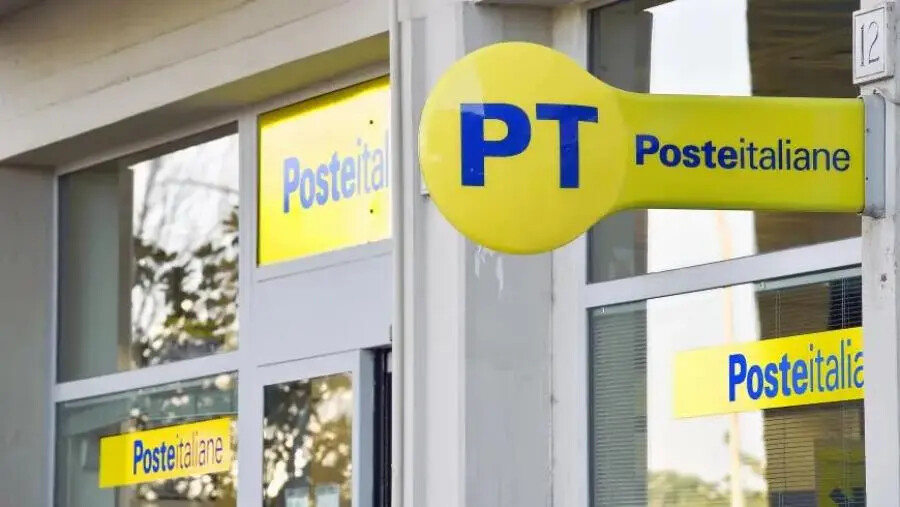 images Riapre nella versione Polis l'ufficio postale di Borgia 