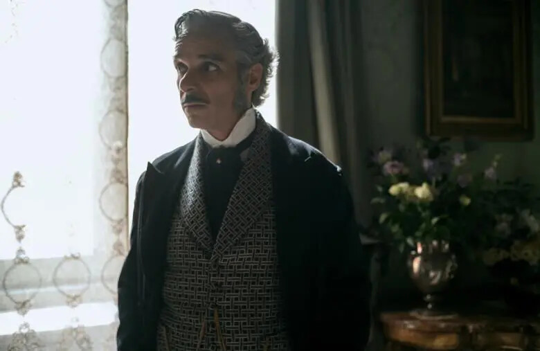 images Francesco Colella è Don Calogero Sedara nella serie Netflix “Il Gattopardo”: l’intervista 