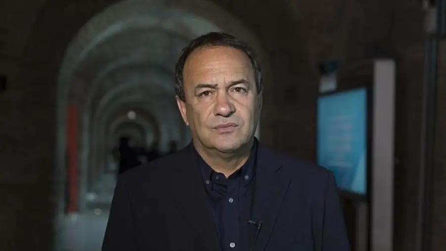 images Mimmo Lucano domani a Catanzaro per la mostra “Nega” di Nino Bartuccio 