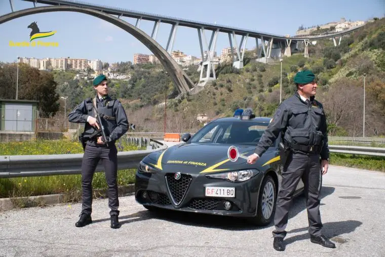 images Catanzaro, indagine della Procura Europea di Palermo per una truffa all'Ue: sette indagati
