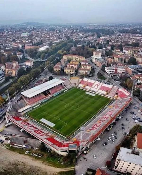 Serie BKT, Vicenza e Catanzaro in campo alle 20.30: le probabili formazioni