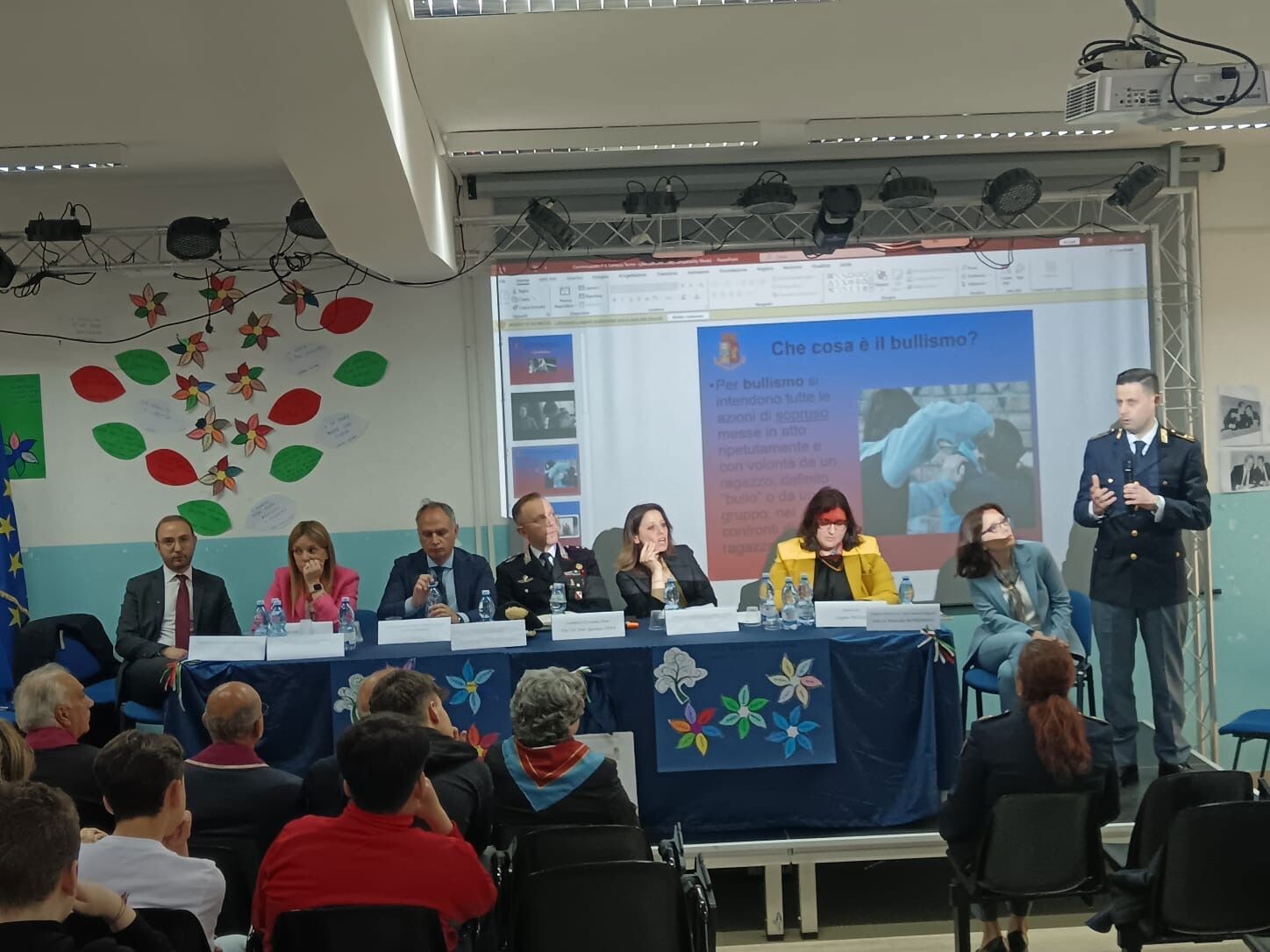 images     Legalità, memoria ed esempio: grande partecipazione al Gatti-Manzoni-Augruso di Lamezia