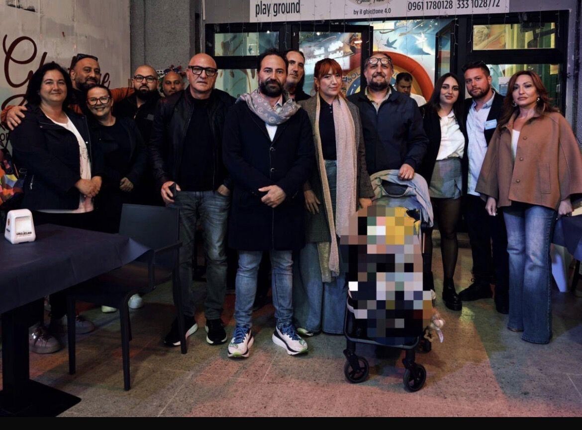 images Il capoluogo al centro del futuro: grande partecipazione all’incontro del movimento "Noi Amiamo Catanzaro"