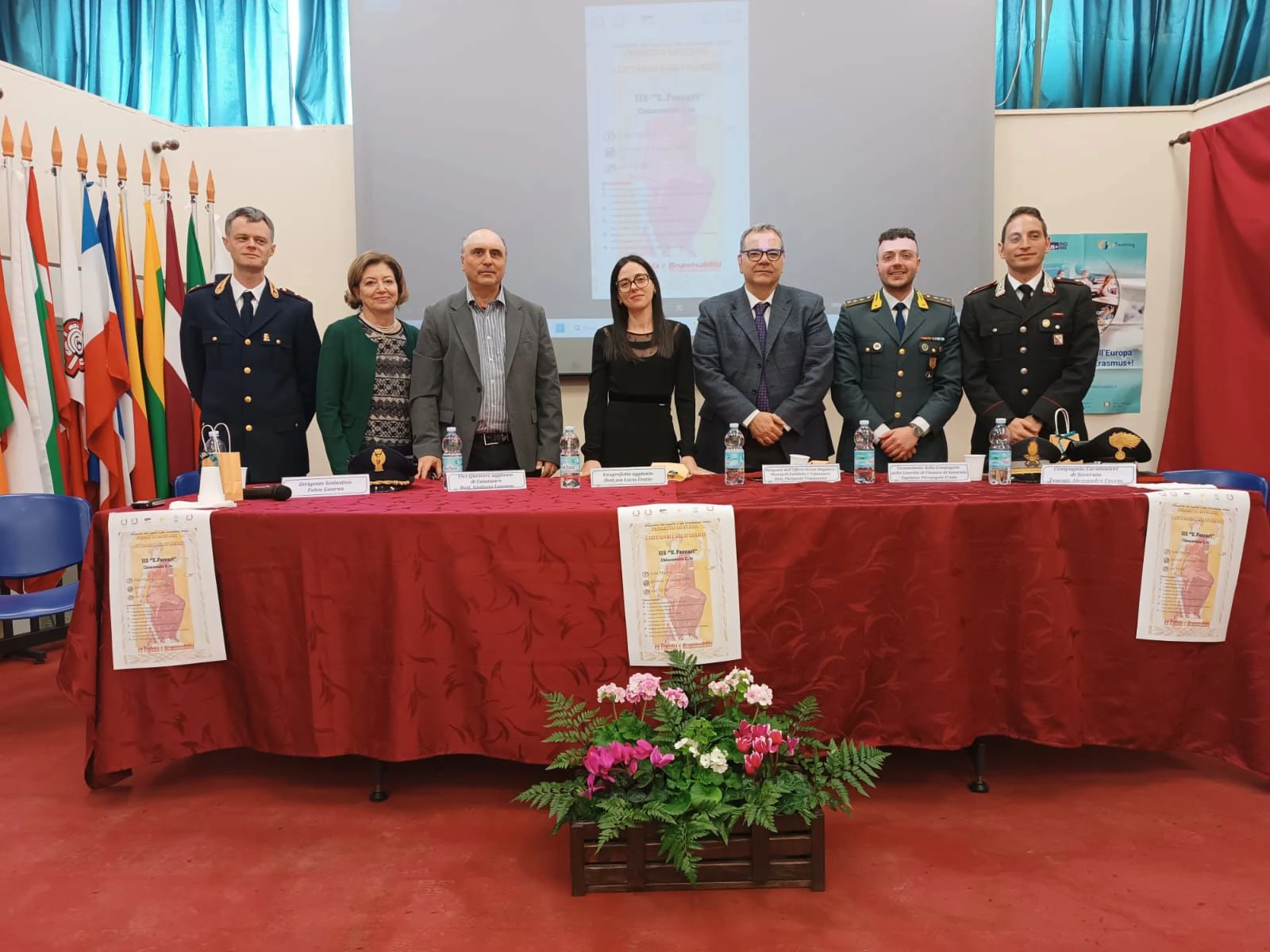 Chiaravalle, incontro all’Istituto Ferrari: “Lo Stato, i cittadini e gli studenti”