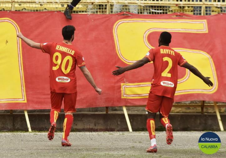 images Juve Stabia e Catanzaro in campo alle 14.30: le formazioni ufficiali