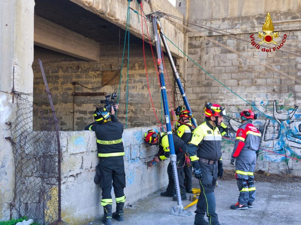 images Catanzaro, Vigili del Fuoco e Prociv insieme per la sicurezza: chiusa l’esercitazione sismica