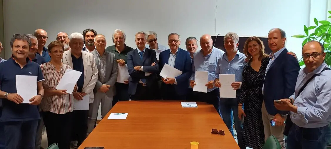 images Gal Pollino, in arrivo 3 milioni: firmata la Convenzione per l’attuazione della Strategia di Sviluppo Locale

