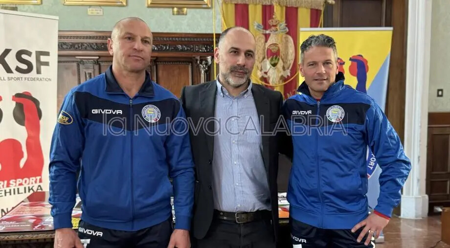 Presentata a Catanzaro la 29ª edizione del Campionato Italiano di Kettlebell (IL PROGRAMMA)
images Presentata a Catanzaro la 29ª edizione del Campionato Italiano di Kettlebell (IL PROGRAMMA)