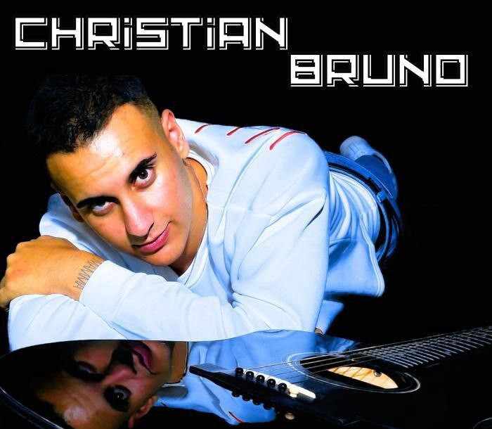 images Da Isola Capo Rizzuto al sogno "Sanremo": a tu per tu con Christian Bruno