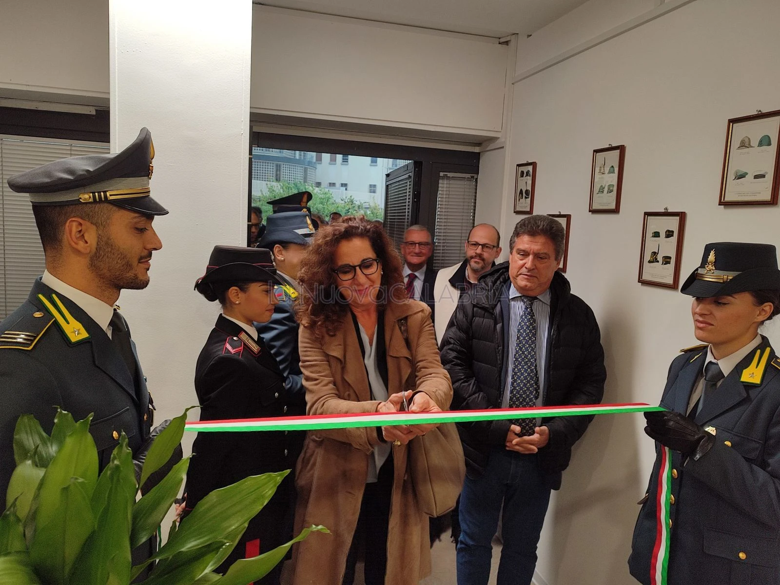 Catanzaro, inaugurati i nuovi locali delle Sezioni di Polizia Giudiziaria (VIDEO)