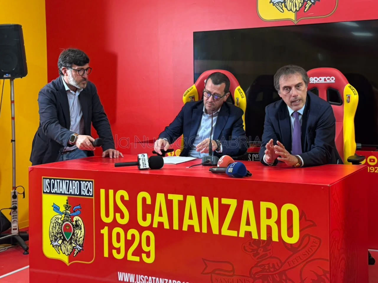 Ceravolo, il Catanzaro perde un milione di incassi. Fiorita: "Fondamenta completate a novembre"