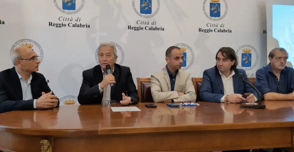 Presentato il Campionato italiano di Wingfoil Freeride in programma a Reggio (IL PROGRAMMA) images Presentato il Campionato italiano di Wingfoil Freeride in programma a Reggio (IL PROGRAMMA)