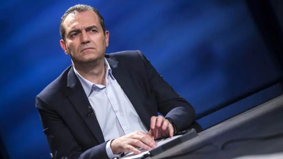 images Colpo di scena, l'ex pm de Magistris chiede scusa a Mottola di Amato e al giudice Mellace