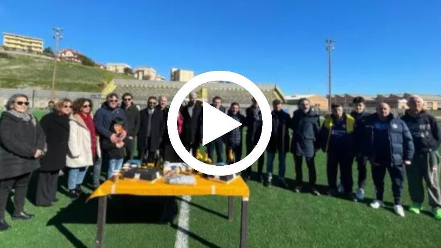 images Catanzaro, inaugurato lo stadio 'Curto' a Lido: Pietro Iemmello testimonial d'eccezione (VIDEO)