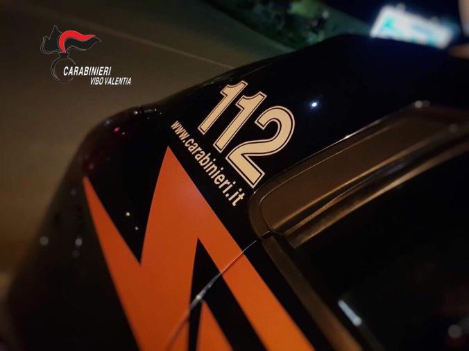 È agli arresti domiciliari ma viene sorpreso in giro per i locali a Vibo Valentia: arrestato un 42enne images È agli arresti domiciliari ma viene sorpreso in giro per i locali a Vibo Valentia: arrestato un 42enne