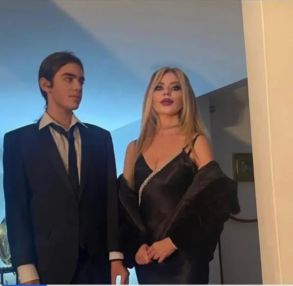 Francesco Murdolo: dopo la musica arriva anche la passione per la recitazione
 images Francesco Murdolo: dopo la musica arriva anche la passione per la recitazione