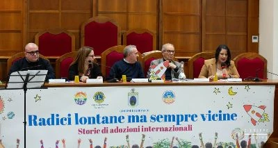 "Radici lontane ma sempre vicine": a Girifalco l’adozione si fa comunità e impegno politico