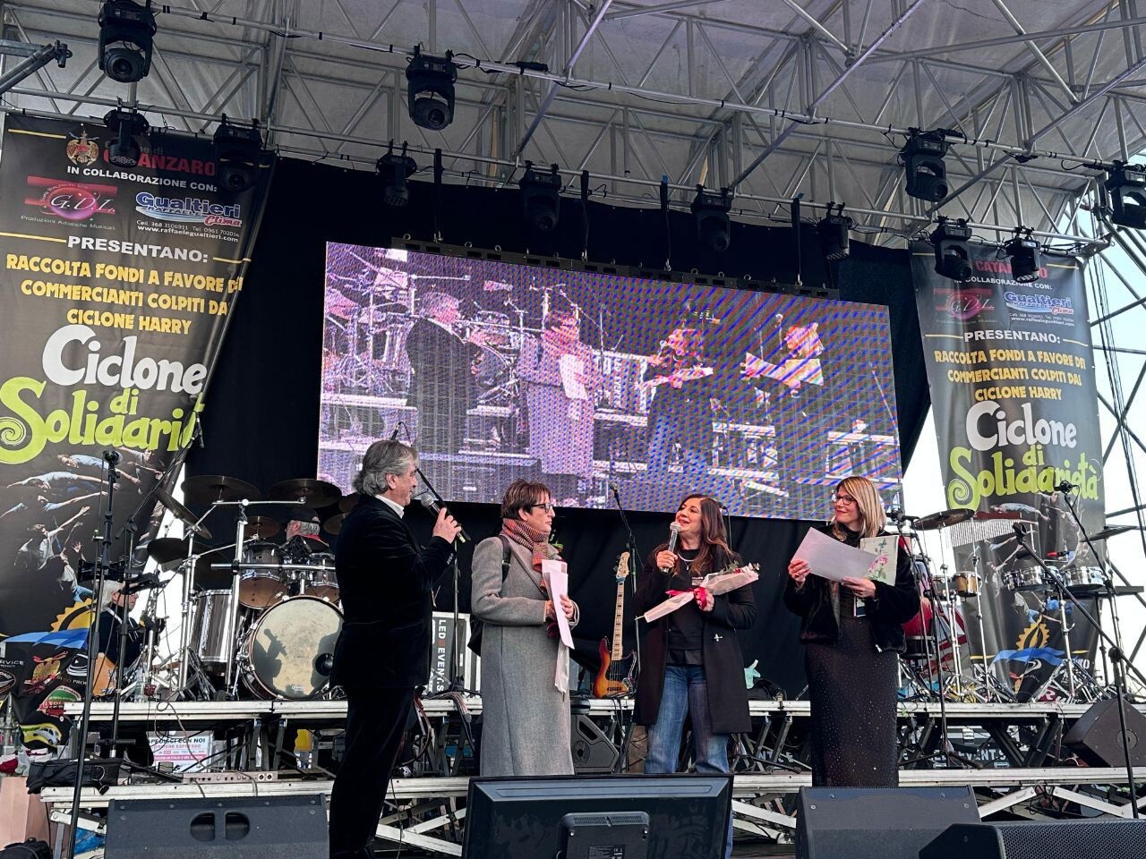A Catanzaro Lido musica, spettacoli e divertimento con la forza del "Ciclone di Solidarietà" images A Catanzaro Lido musica, spettacoli e divertimento con la forza del "Ciclone di Solidarietà"
