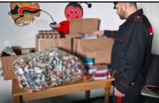 images Ruba 2000 pacchetti di sigarette da un bar nel Reggino, catanzarese arrestato: le aveva nascoste in un deposito 