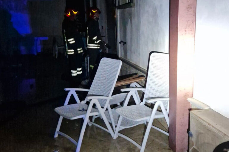 images Esplosione al B&B di Mileto, il SIM Carabinieri: “Salvata una bambina di 10 anni”