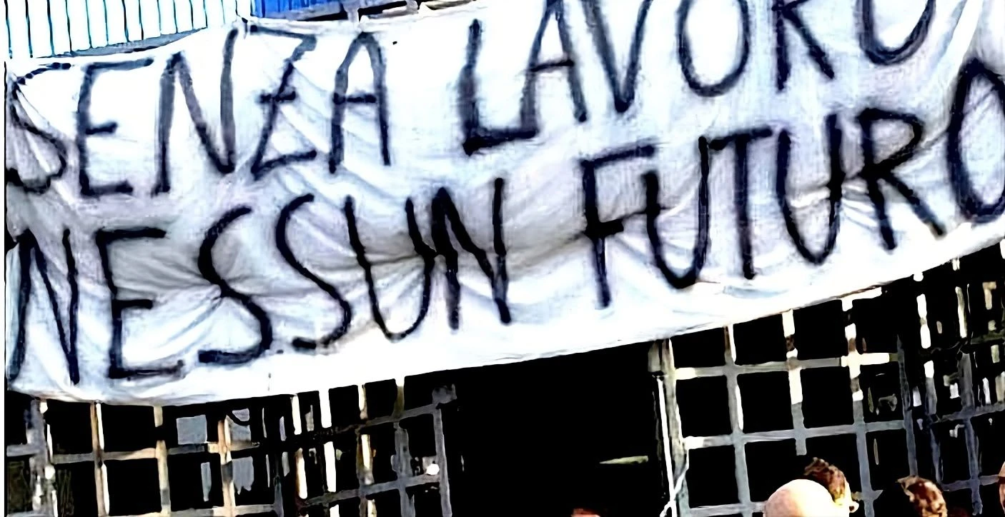 Legge di Bilancio, i precari dei Ministeri restano fuori: in Calabria e nel Sud scatta la protesta