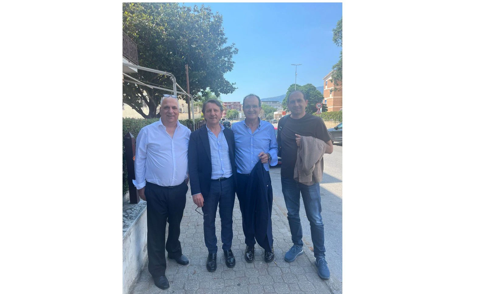 Fuga dei giovani, il consigliere regionale Bruno replica al collega Giannetta: "Guardi ai problemi reali della Calabria"