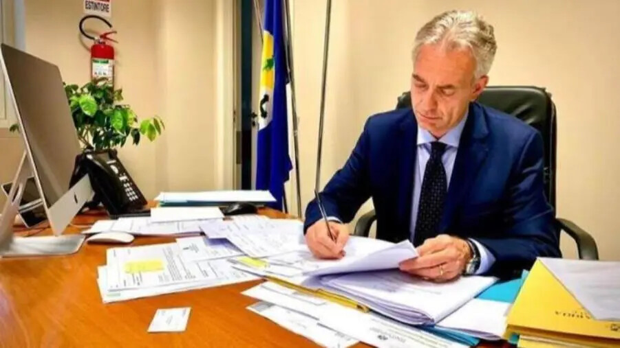 La Regione Calabria potenzia i trasporti per il periodo estivo (TUTTE LE DELIBERE) images La Regione Calabria potenzia i trasporti per il periodo estivo (TUTTE LE DELIBERE)